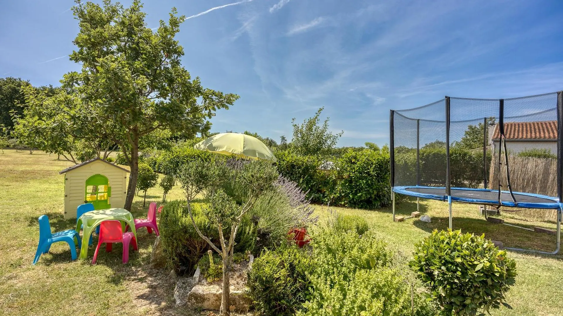 וודניאן Family Friendly House Kacana - Happy Rentals בית נופש