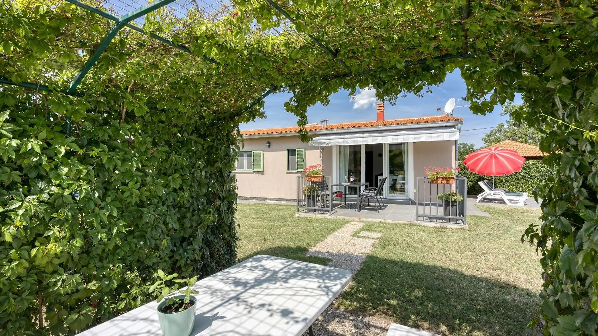 וודניאן Family Friendly House Kacana - Happy Rentals בית נופש